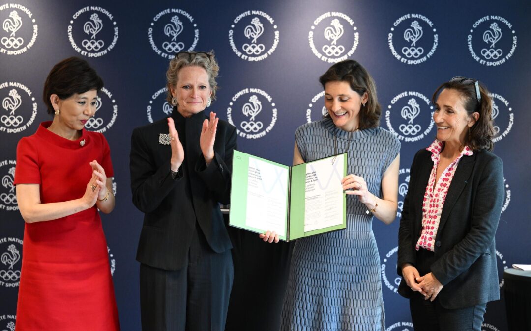 « 40 % des pratiquantes, 4 % de la couverture médiatique, 0,4 % du sponsoring mondial ».